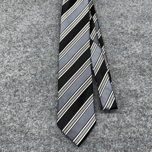 Donald J. Trump Other - Donald J. Trump Signature Gray‎ & Black Silk Tie–Classic Stripe Power